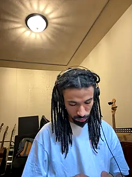 hotcamboy420 online show from 11/07/25, 07:58