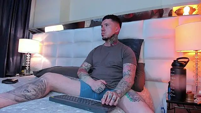 Adam tatto online show from 10/07/25, 12:30