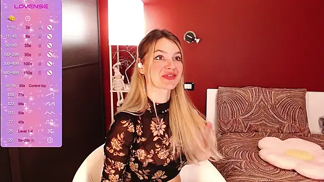 sexy blondegirl online show from 12/21/24, 01:32