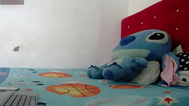 INDIAN HORNY1 online show from 09/15/25, 03:01