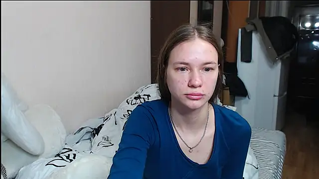 Snapshot of leila_bambi_ chatting on 12/24/24, 06:50 leila bambi online show from 12/24/24, 06:50