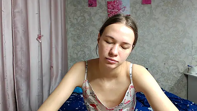 Snapshot of leila_bambi_ chatting on 09/28/25, 05:18 leila bambi online show from 09/28/25, 05:18