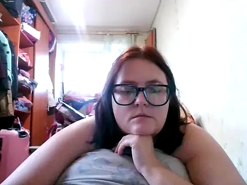 DesireMelissa online show from 10/22/25, 05:41