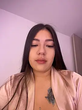 Latina vanessa online show from 03/04/25, 11:22