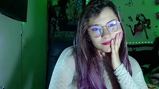 Elith 20 online show from 10/14/25, 04:57