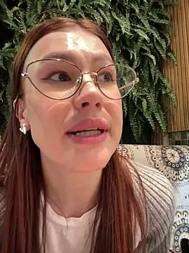 RinaCat online show from 12/21/24, 08:18