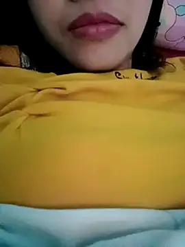 Snapshot of Hana_love20 chatting on 01/22/25, 03:40 Hana love20 online show from 01/22/25, 03:40