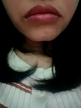 Snapshot of Hana_love20 chatting on 02/11/25, 05:29 Hana love20 online show from 02/11/25, 05:29