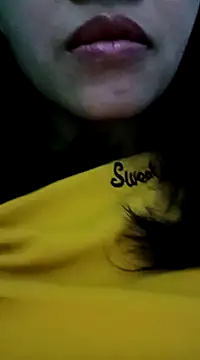 Snapshot of Hana_love20 chatting on 02/14/25, 07:33 Hana love20 online show from 02/14/25, 07:33