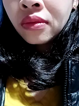 Snapshot of Hana_love20 chatting on 02/18/25, 02:05 Hana love20 online show from 02/18/25, 02:05