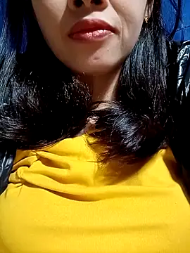 Snapshot of Hana_love20 chatting on 02/20/25, 08:39 Hana love20 online show from 02/20/25, 08:39