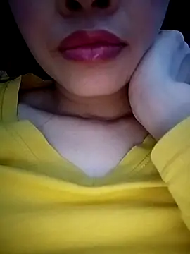 Snapshot of Hana_love20 chatting on 02/22/25, 05:13 Hana love20 online show from 02/22/25, 05:13