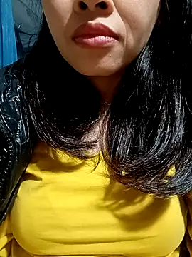 Snapshot of Hana_love20 chatting on 02/24/25, 01:57 Hana love20 online show from 02/24/25, 01:57