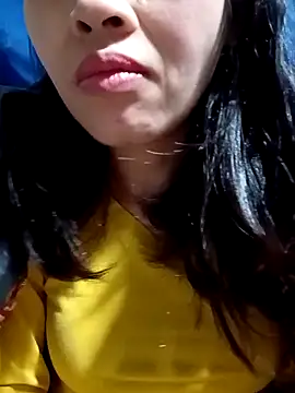 Snapshot of Hana_love20 chatting on 02/24/25, 07:44 Hana love20 online show from 02/24/25, 07:44