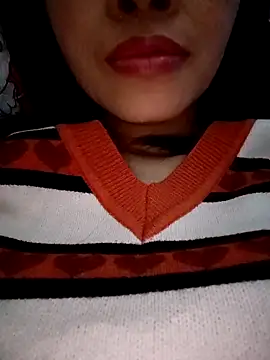 Snapshot of Hana_love20 chatting on 02/24/25, 01:10 Hana love20 online show from 02/24/25, 01:10