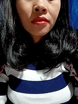 Snapshot of Hana_love20 chatting on 02/26/25, 09:42 Hana love20 online show from 02/26/25, 09:42