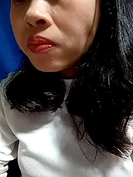 Snapshot of Hana_love20 chatting on 03/03/25, 08:16 Hana love20 online show from 03/03/25, 08:16