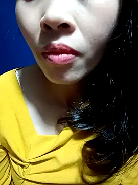 Snapshot of Hana_love20 chatting on 03/06/25, 10:30 Hana love20 online show from 03/06/25, 10:30