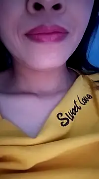 Snapshot of Hana_love20 chatting on 03/06/25, 02:18 Hana love20 online show from 03/06/25, 02:18