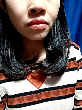 Snapshot of Hana_love20 chatting on 03/09/25, 07:23 Hana love20 online show from 03/09/25, 07:23