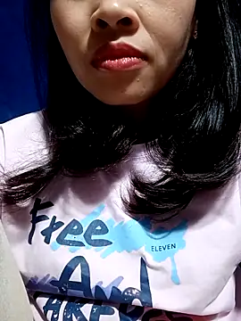 Snapshot of Hana_love20 chatting on 03/15/25, 06:03 Hana love20 online show from 03/15/25, 06:03