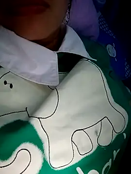 Snapshot of Hana_love20 chatting on 03/16/25, 05:28 Hana love20 online show from 03/16/25, 05:28