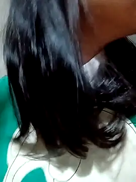 Snapshot of Hana_love20 chatting on 03/17/25, 01:35 Hana love20 online show from 03/17/25, 01:35