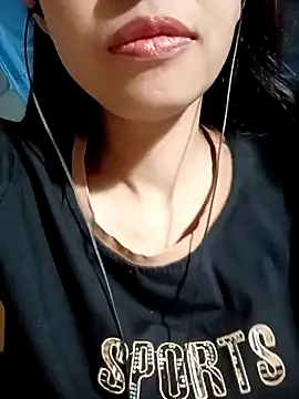 Snapshot of Hana_love20 chatting on 09/14/25, 02:27 Hana love20 online show from 09/14/25, 02:27