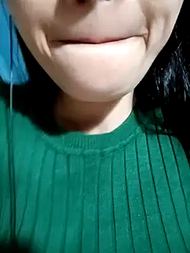 Snapshot of Hana_love20 chatting on 10/10/25, 05:39 Hana love20 online show from 10/10/25, 05:39