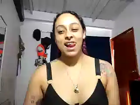 Cata Blue   online show from 02/04/25, 08:17