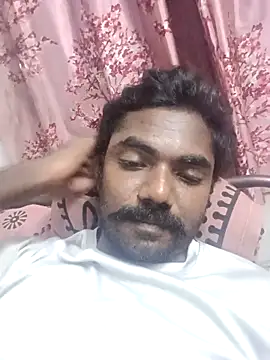 TamizhanKishwin7 online show from 10/25/25, 10:59