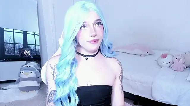 Snapshot of KloeKing__ chatting on 11/11/25, 03:50 KloeKing online show from 11/11/25, 03:50