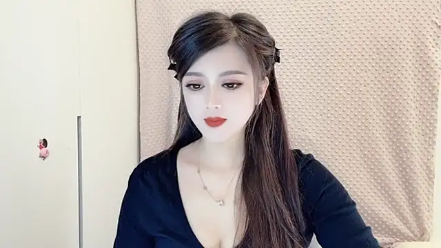 Snapshot of VIWVI chatting on 02/28/25, 02:31 VIWVI online show from 02/28/25, 02:31