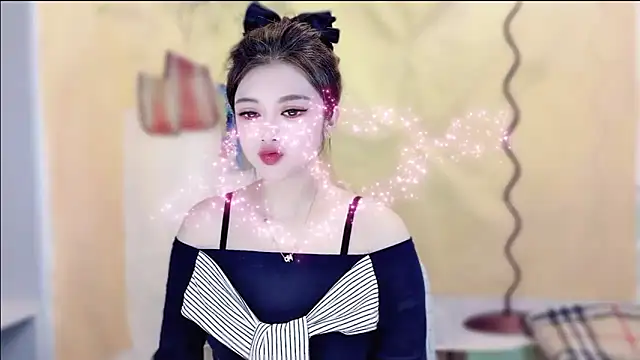 Snapshot of VIWVI chatting on 11/10/25, 05:28 VIWVI online show from 11/10/25, 05:28