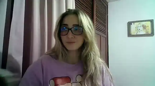 Snapshot of katy_pp chatting on 01/09/25, 03:26 katy pp online show from 01/09/25, 03:26