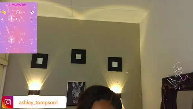 Snapshot of ashley_Tompson1 chatting on 02/13/25, 06:48 ashley Tompson1 online show from 02/13/25, 06:48