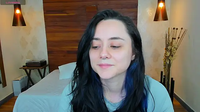 KatherineBond online show from 01/20/25, 10:37