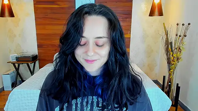 KatherineBond online show from 02/27/25, 12:10