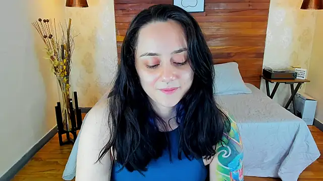 KatherineBond online show from 03/08/25, 08:14