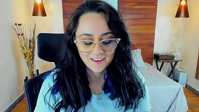 KatherineBond online show from 03/10/25, 11:16