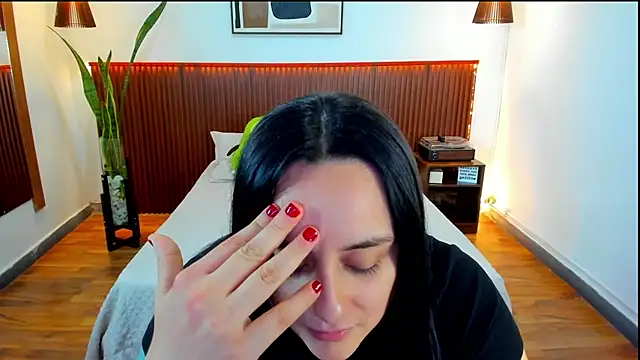 KatherineBond online show from 09/19/25, 07:14