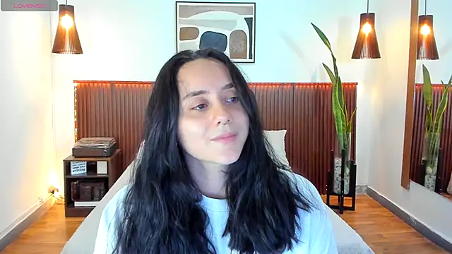 KatherineBond online show from 10/28/25, 07:38