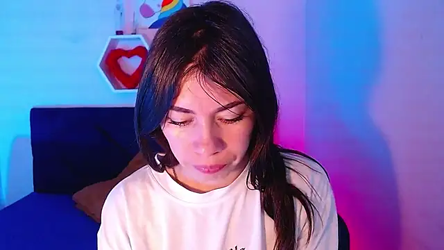 AnnaliOlsenX online show from 12/22/24, 01:11