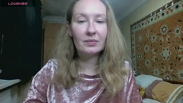 Snapshot of AnnaXLovers chatting on 10/21/25, 10:05 AnnaXLovers online show from 10/21/25, 10:05