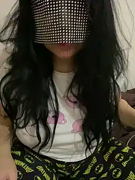 Snapshot of matmazel7777 chatting on 12/03/24, 10:39 matmazel7777 online show from 12/03/24, 10:39