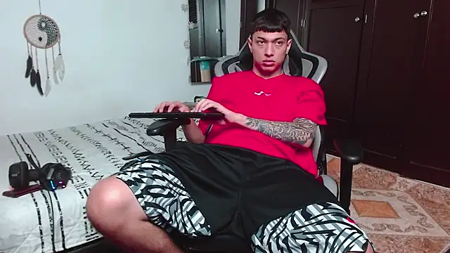 aaron blug online show from 12/20/24, 07:33