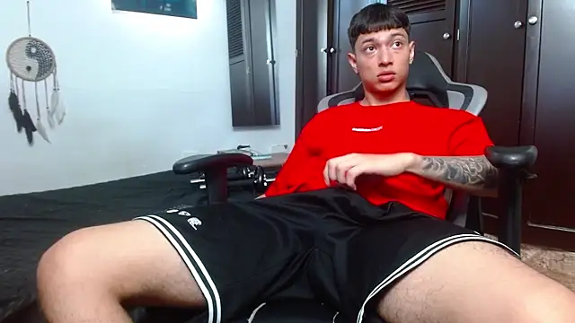 aaron blug online show from 02/18/25, 04:05