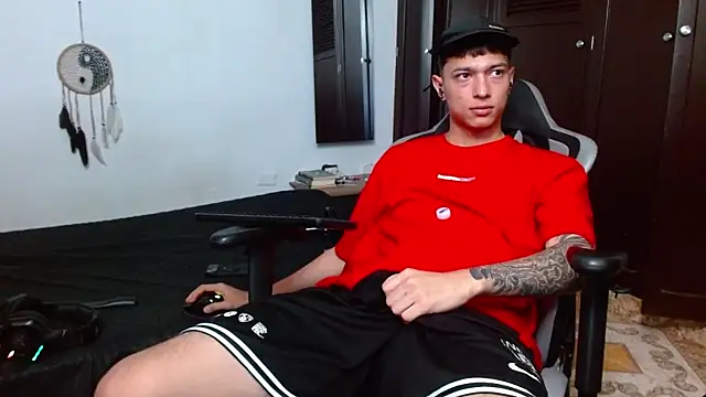 aaron blug online show from 02/19/25, 01:51