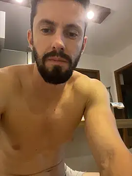 Snapshot of Diegosob8720 chatting on 10/02/25, 01:12 Diegosob8720 online show from 10/02/25, 01:12
