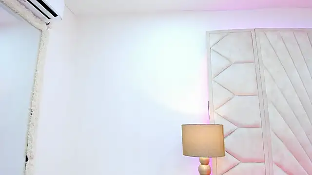 Snapshot of Derek_and_Skarlet chatting on 10/12/25, 04:06 Derek and Skarlet online show from 10/12/25, 04:06